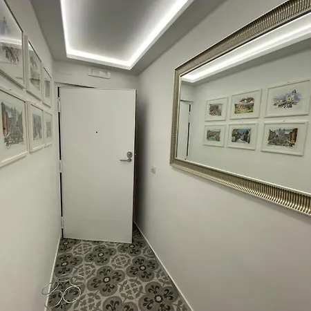 Lux Готель типу 